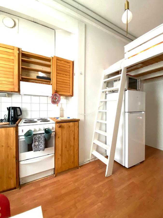 Small Home In Kamppi 헬싱키 외부 사진