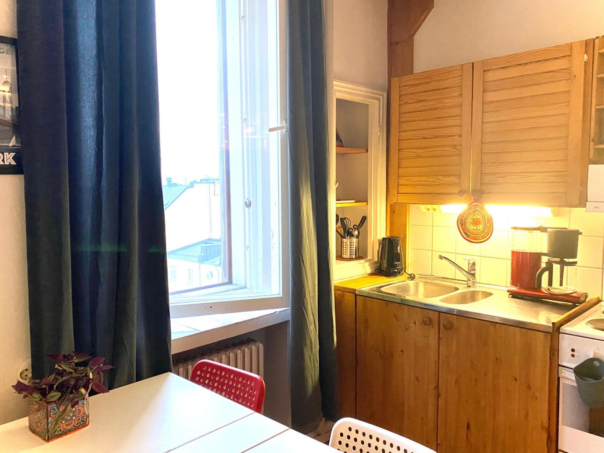 Small Home In Kamppi 헬싱키 외부 사진